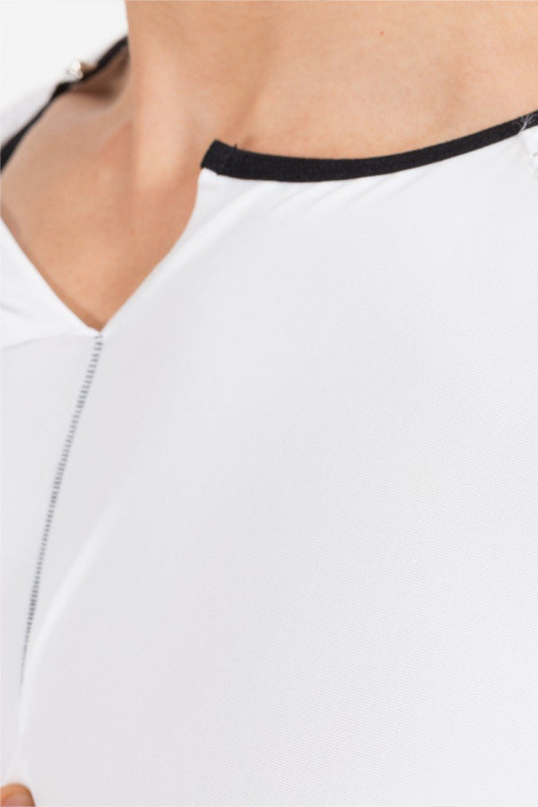 weiß-schwarzes V-Shirt Mixing 43-77 von Look Me